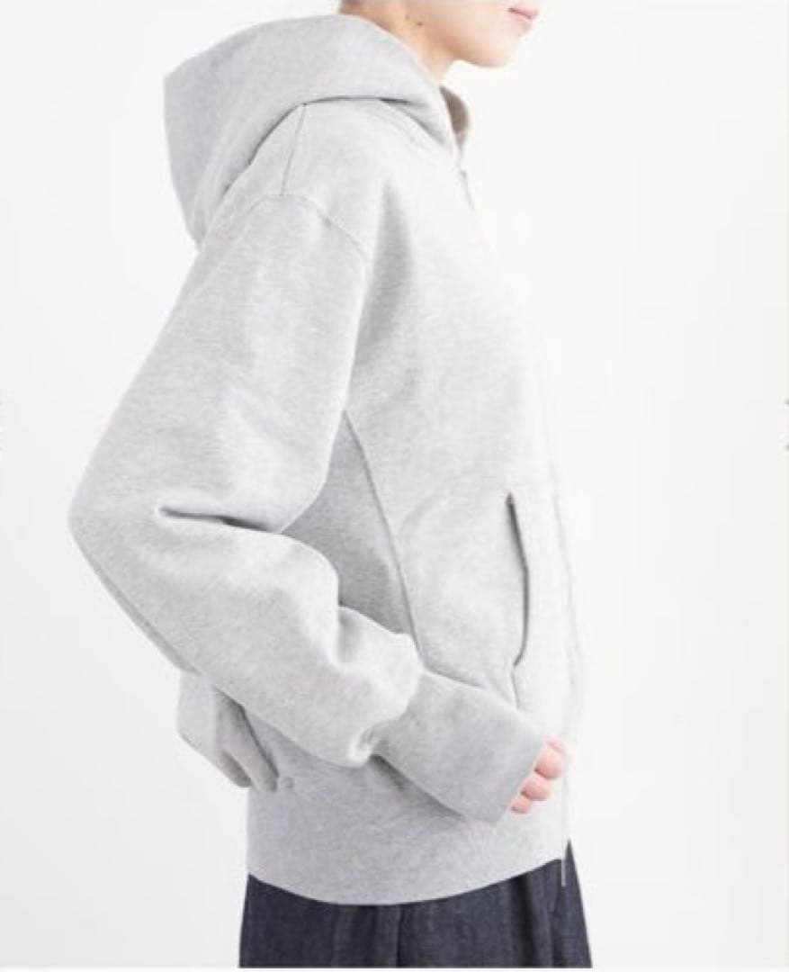 【新品値札付き】SOLAMONAT ふわりと裏毛ヴィンテージジップパーカー