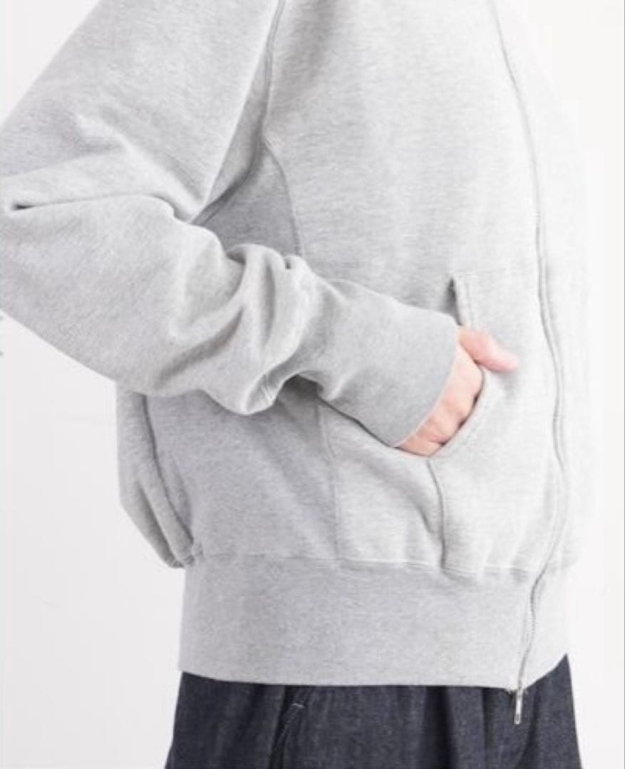 【新品値札付き】SOLAMONAT ふわりと裏毛ヴィンテージジップパーカー