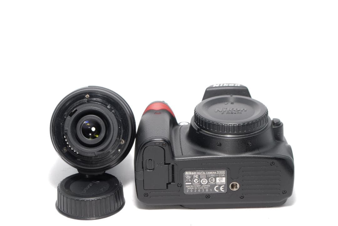 ✨Nikon D3000✨レンズキット✨ショット数小✨初心者モデル✨一眼レフ✨