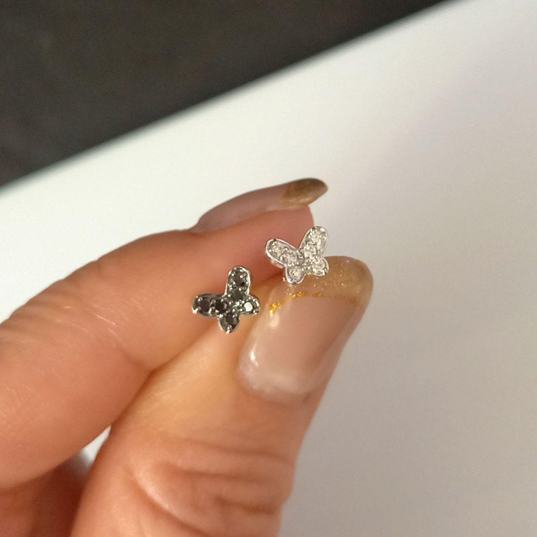 専用 K18WG ダイヤモンド 蝶ピアス(両耳)