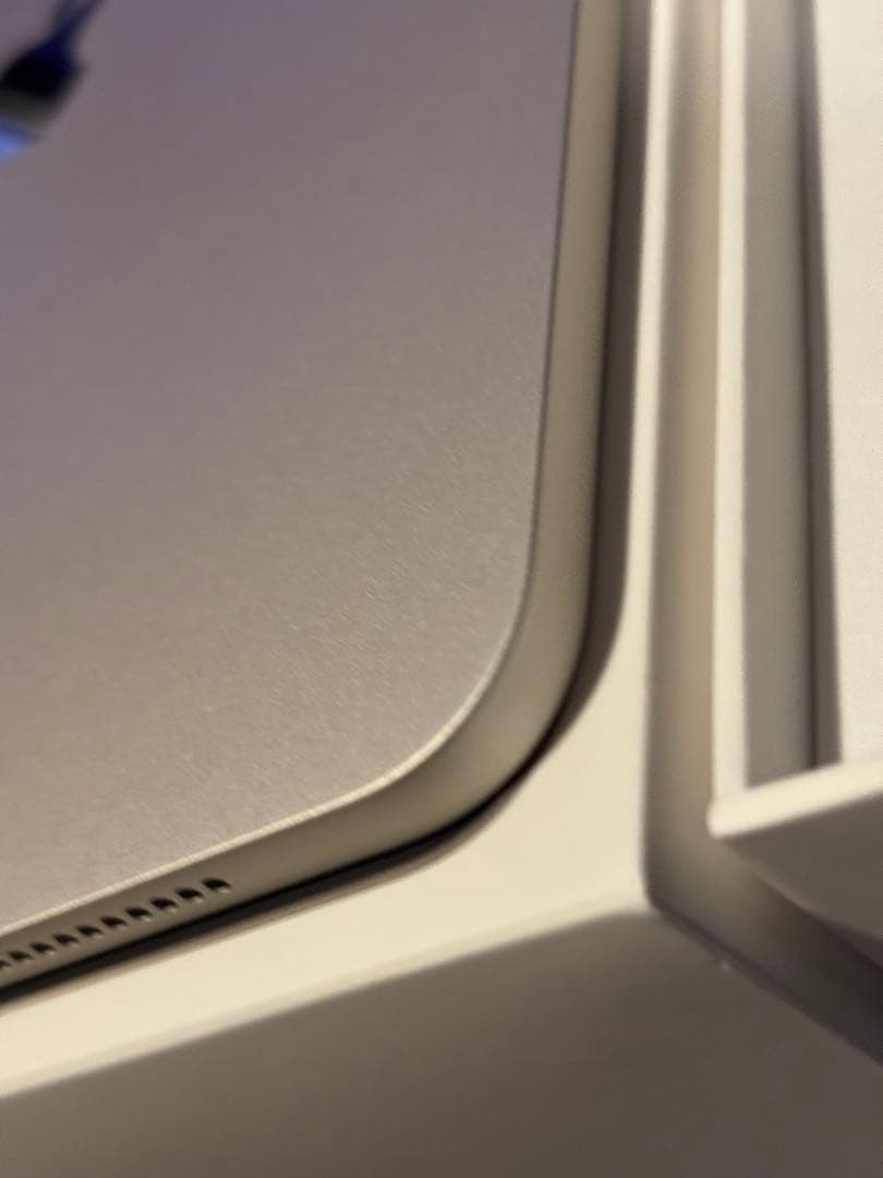 Apple iPadAirM1(第5世代)64GBスターライトWi-Fiモデル