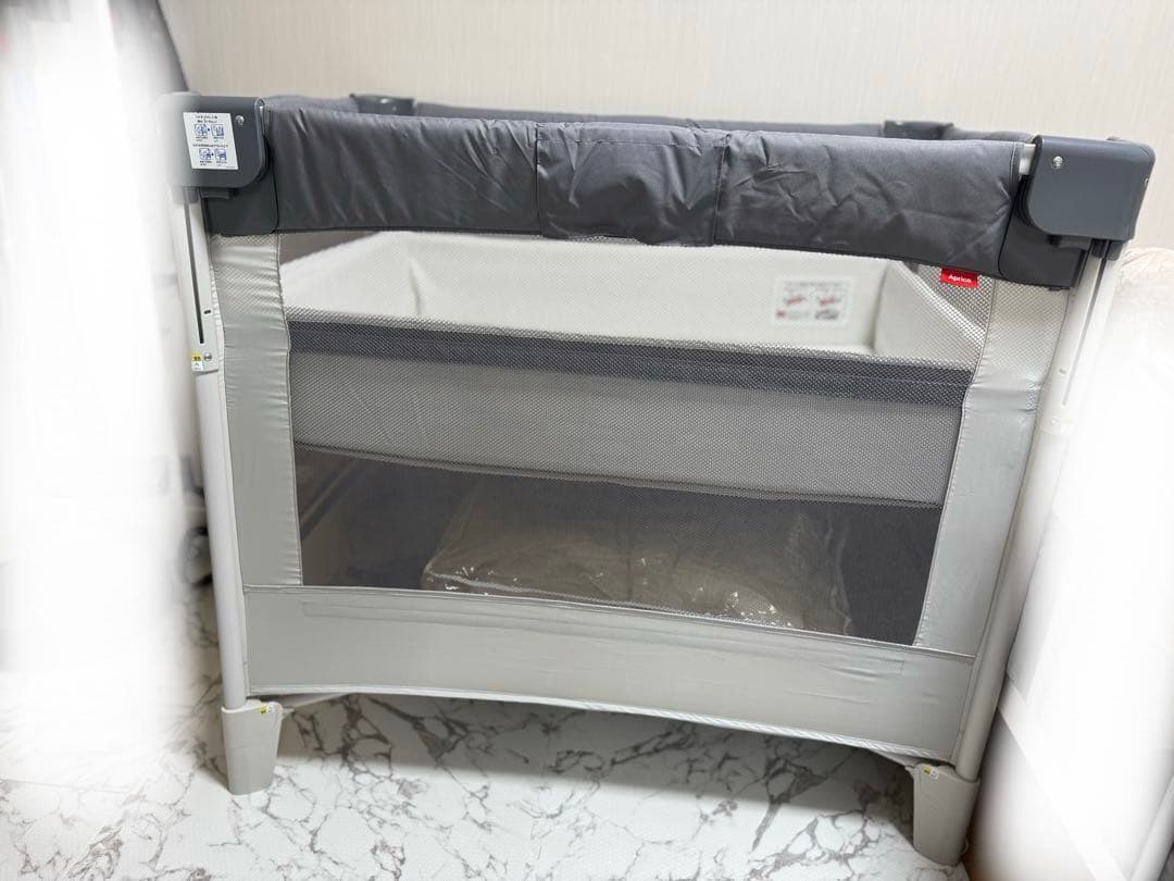 美品 アップリカ ココネルエアー コンパクト ベビーベッド