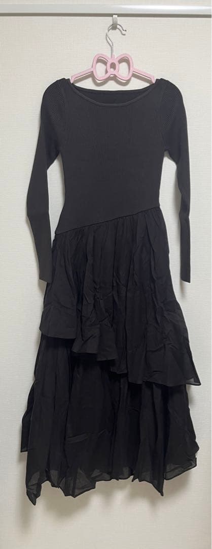 新品タグ付 anuans ボートネックイレギュラーヘムドッキングニットワンピース