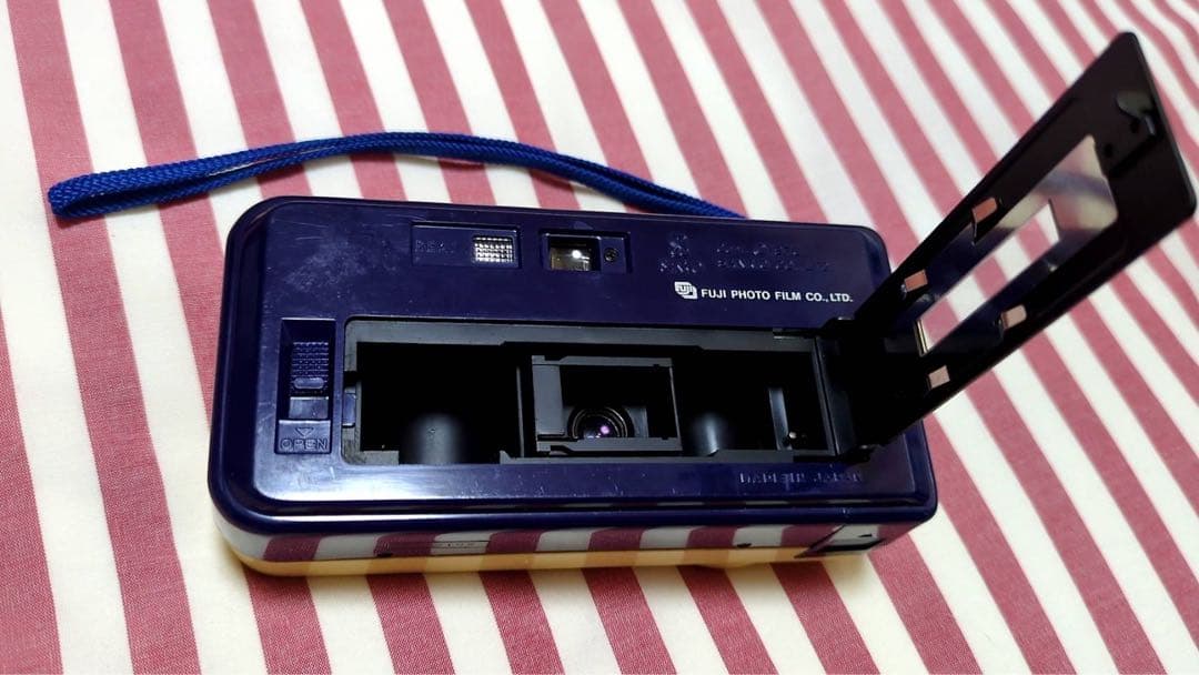 昭和レトロ キティちゃん フィルムカメラ