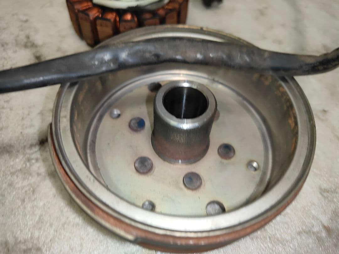 SE12J シグナスX 純正ローター改 軽量加工済み ジェネレーター付き