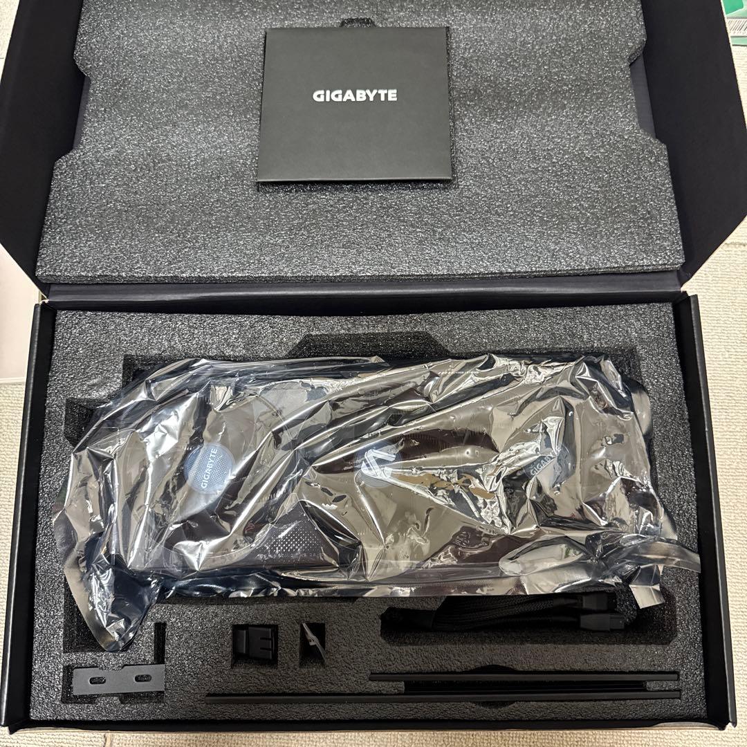 グラフィックボード・グラボ・ビデオカード GIGABYTE RTX 5080 GAMING OC 16G