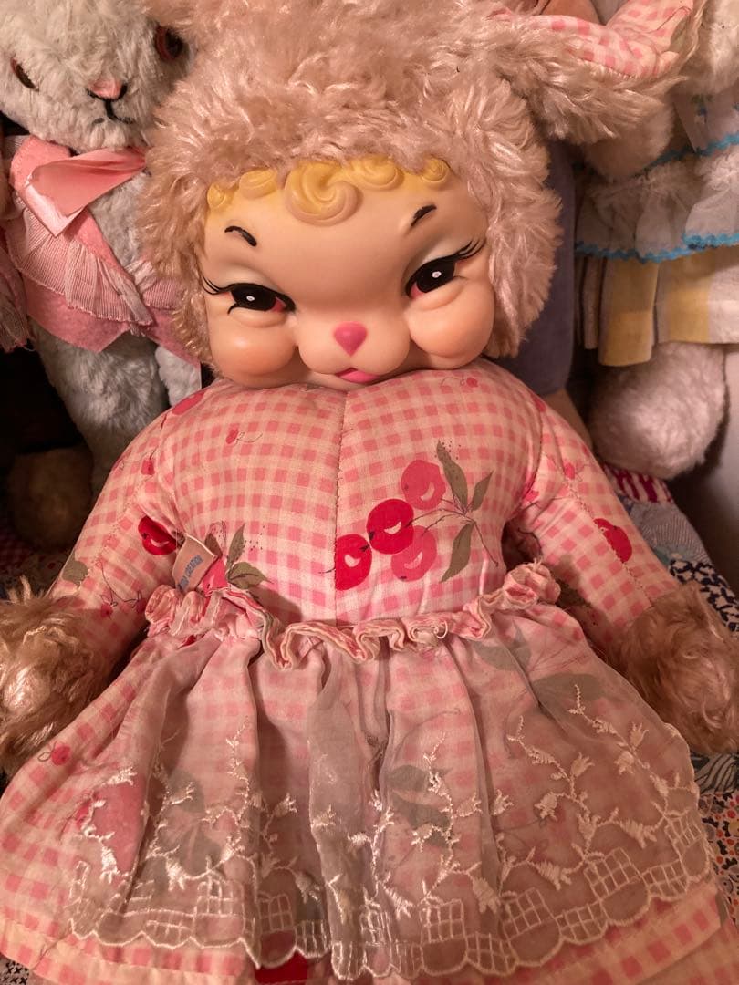 Rushton Company大きなラバーフェイスバニー