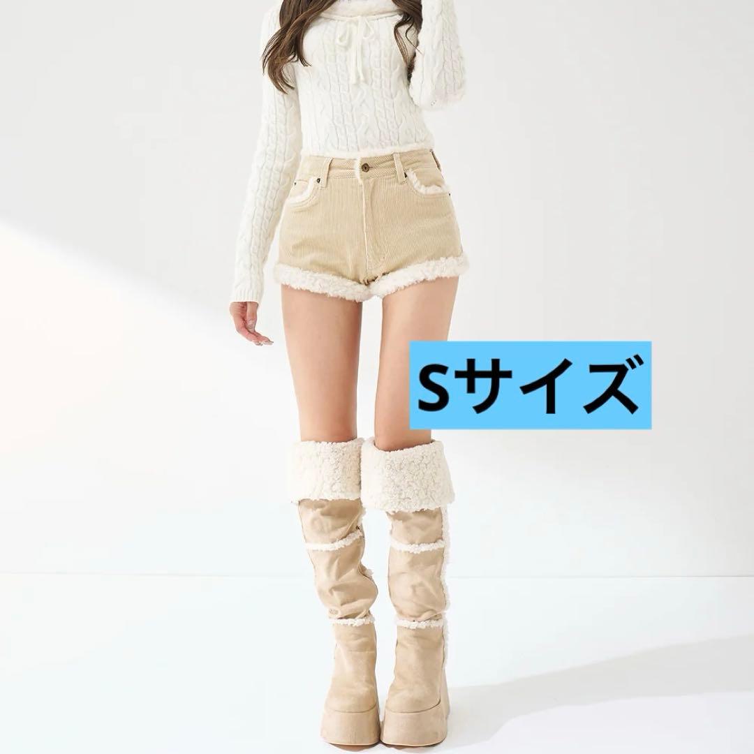 ダーリッチ ポイントボアコーデュロイショートパンツ Sサイズ