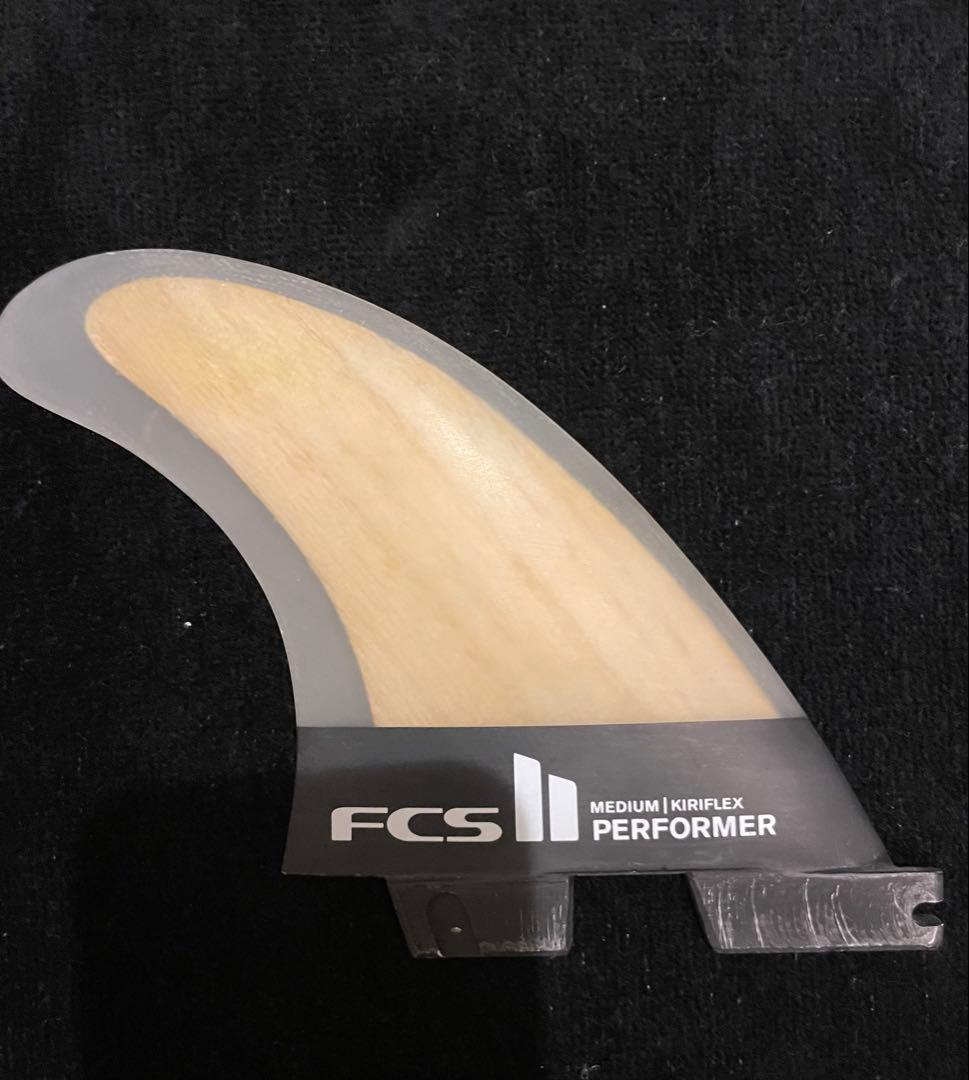 FCS2 フィン PERFORMER Kiriflex SizeＭ