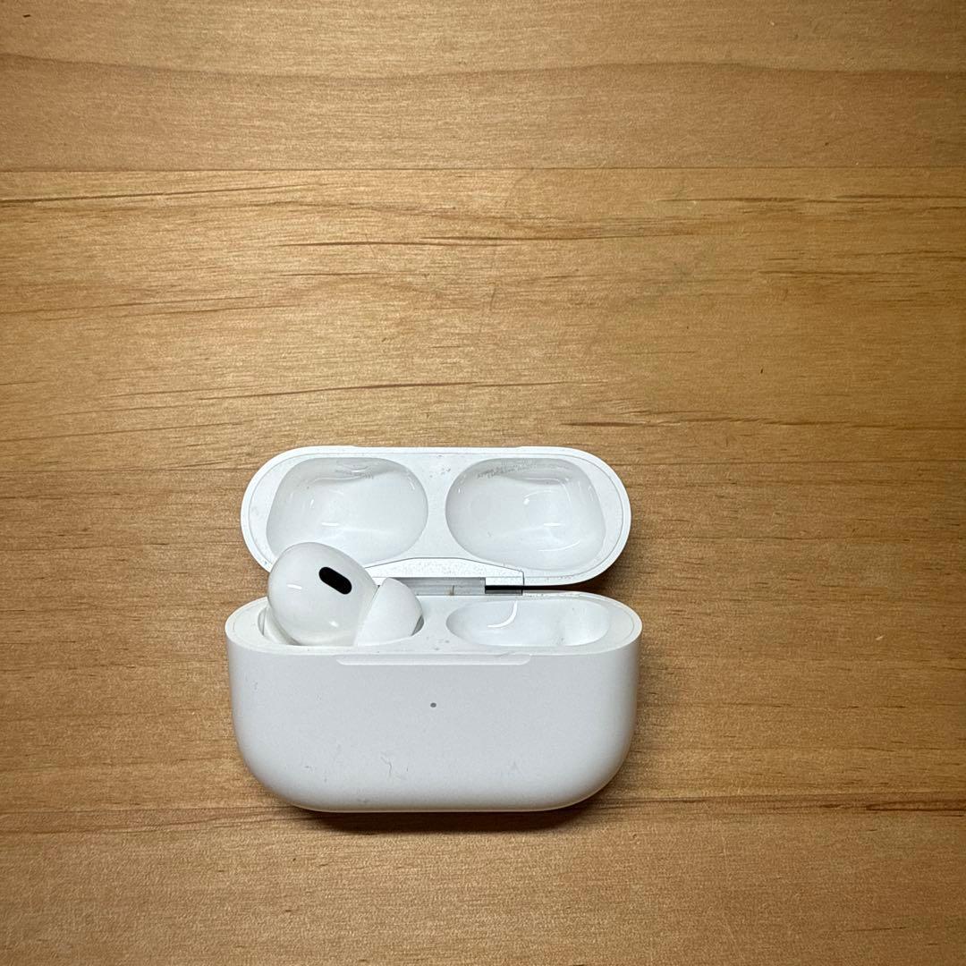 AirPods本体 ホワイト　左耳　Apple純正