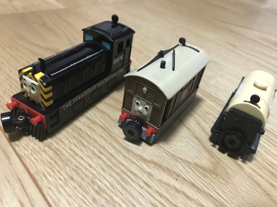 トーマス　エンジンコレクション　トビー　メイビス　ミルクタンク　廃盤　レア