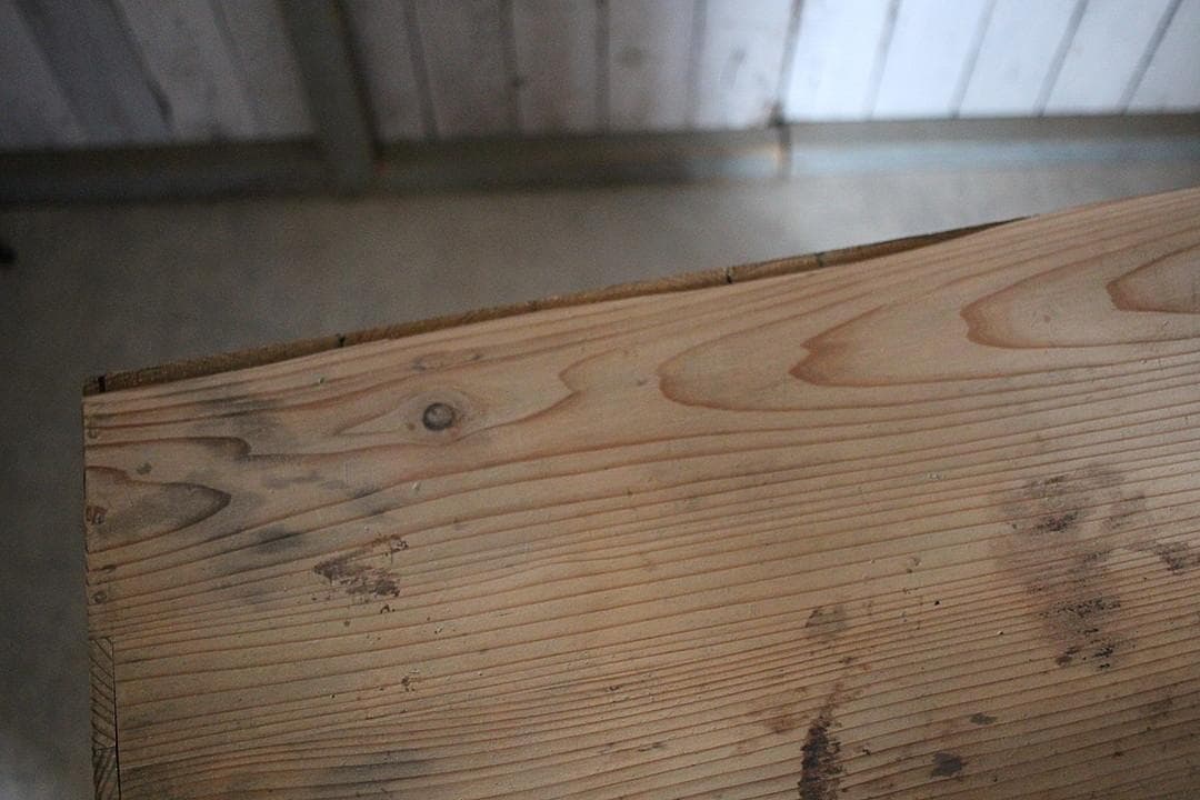 古い木枠のモールガラス戸棚　収納棚　食器棚　キャビネット　古家具