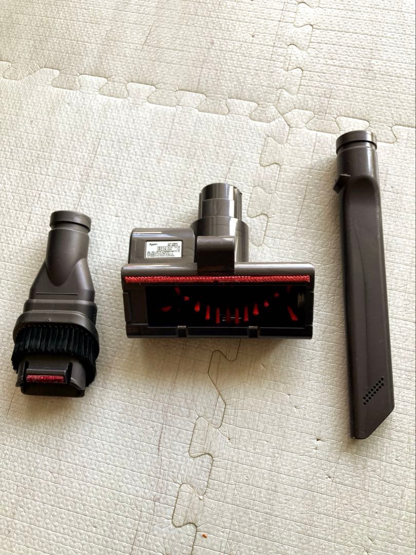 【純正バッテリー交換済】Dyson（ダイソン） V6 fluffy