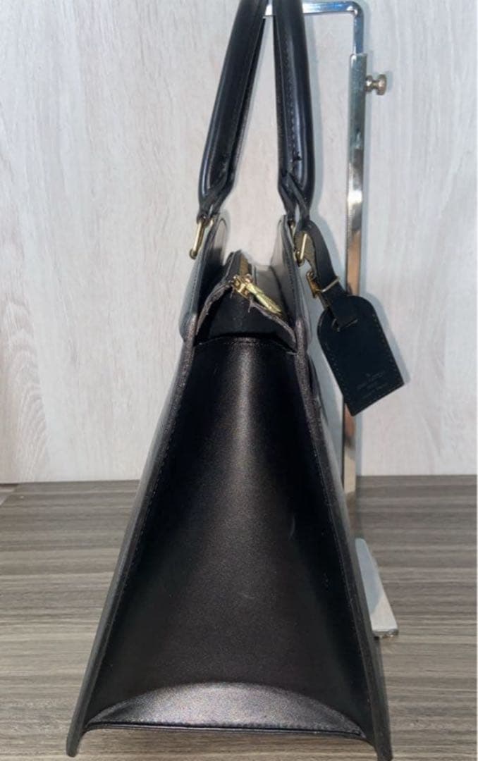 サ*a様 ルイヴィトン ビジネスバッグ エピ リヴィエラ レザー ブラック　チャ