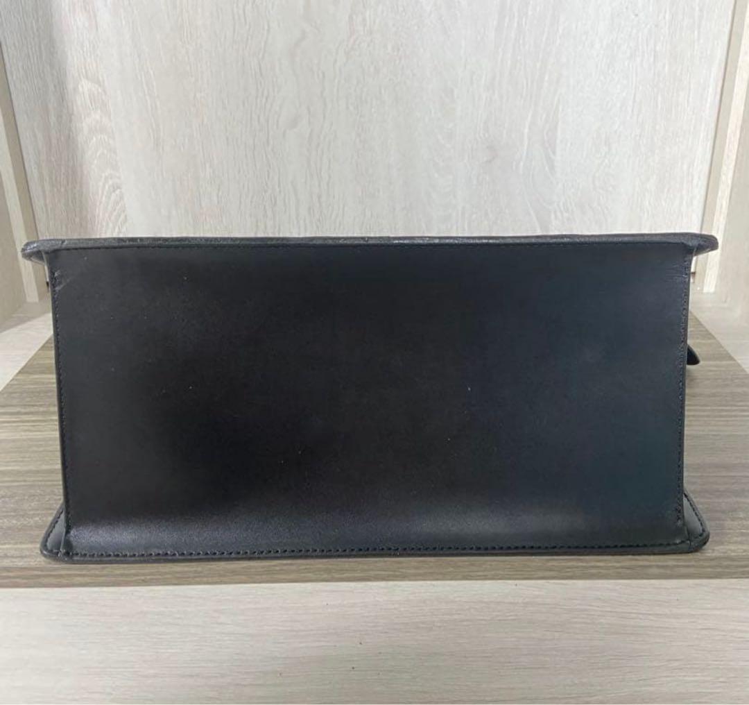 サ*a様 ルイヴィトン ビジネスバッグ エピ リヴィエラ レザー ブラック　チャ