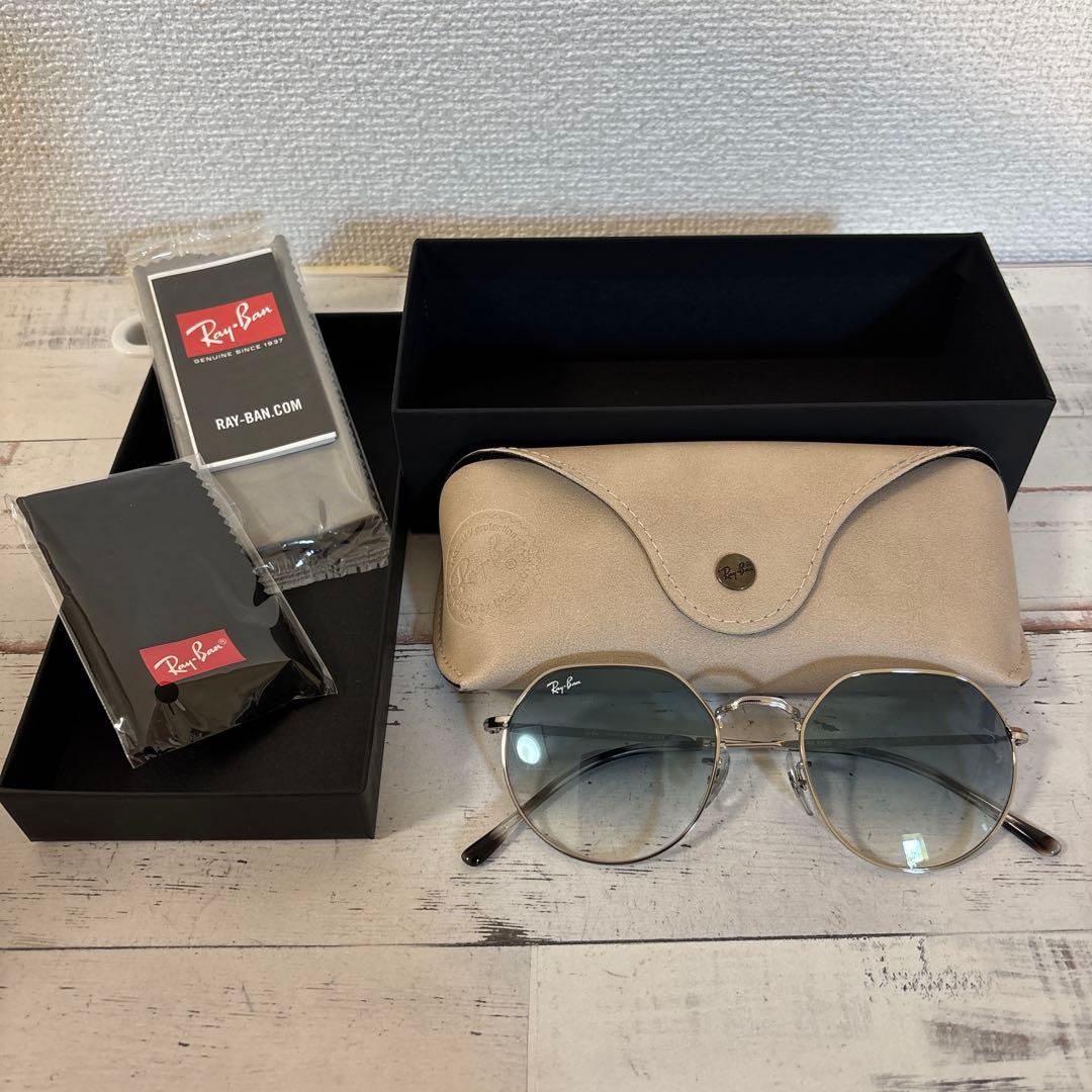 Ray-Ban ラウンド型サングラス シルバー/グレー