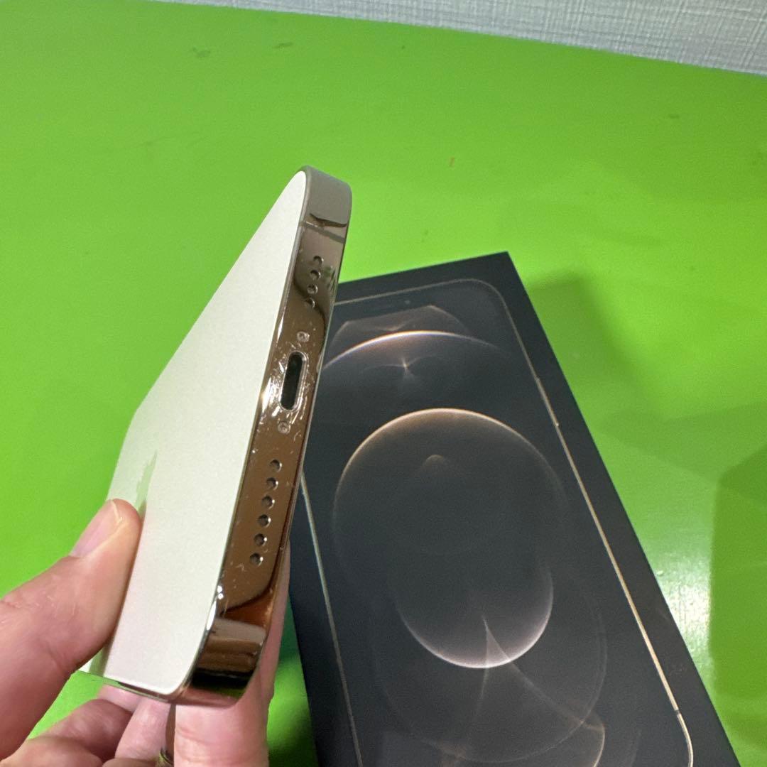 Apple iPhone 12 Pro Maxゴールド 本体 256GB