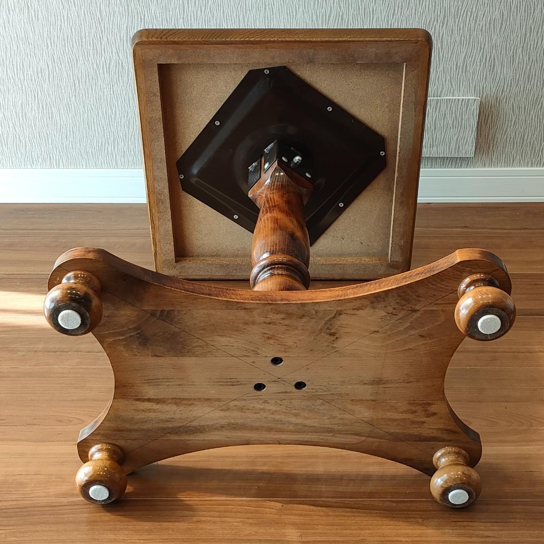 アンティーク　サイドテーブル　コーヒーテーブル　丸脚　スクエア