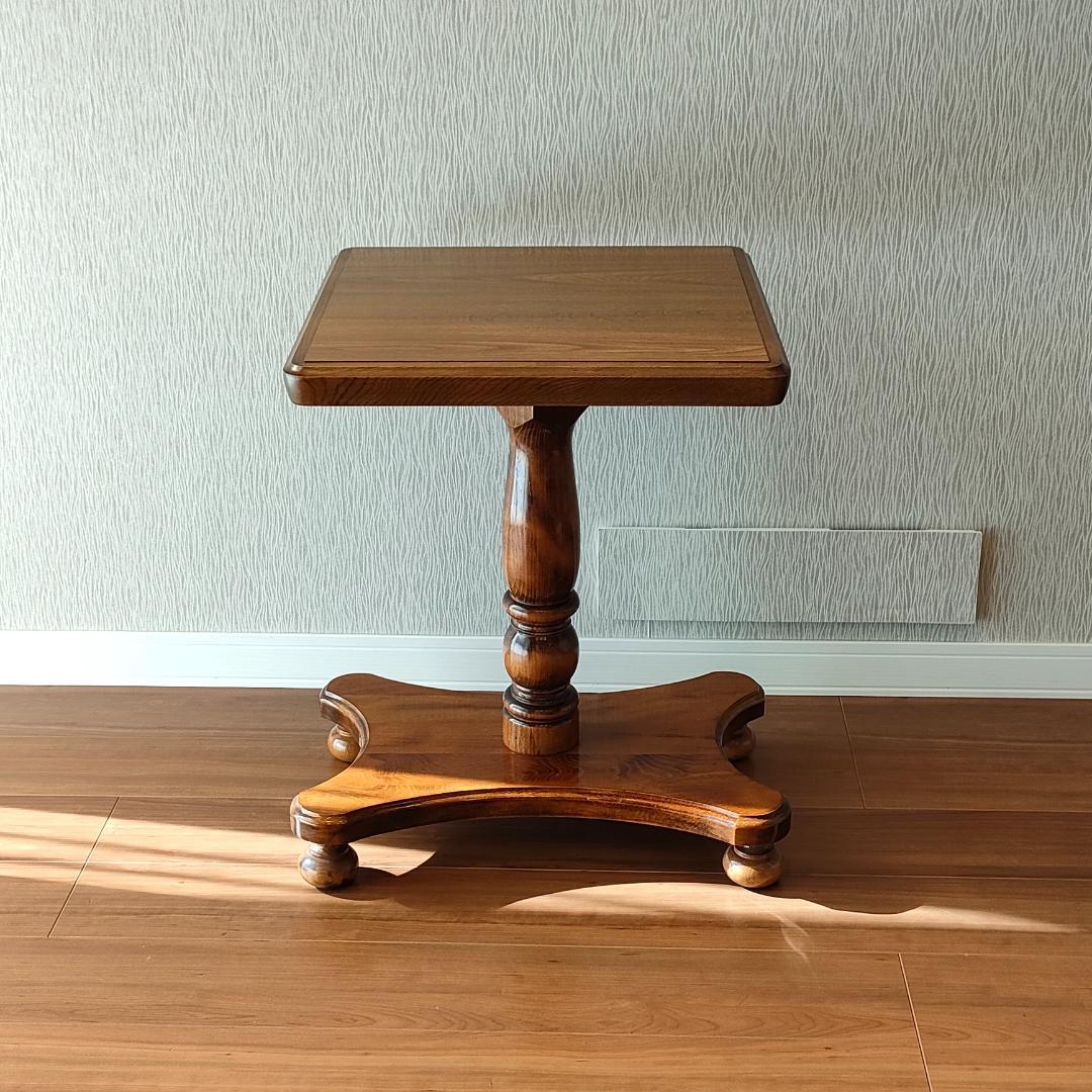 アンティーク　サイドテーブル　コーヒーテーブル　丸脚　スクエア