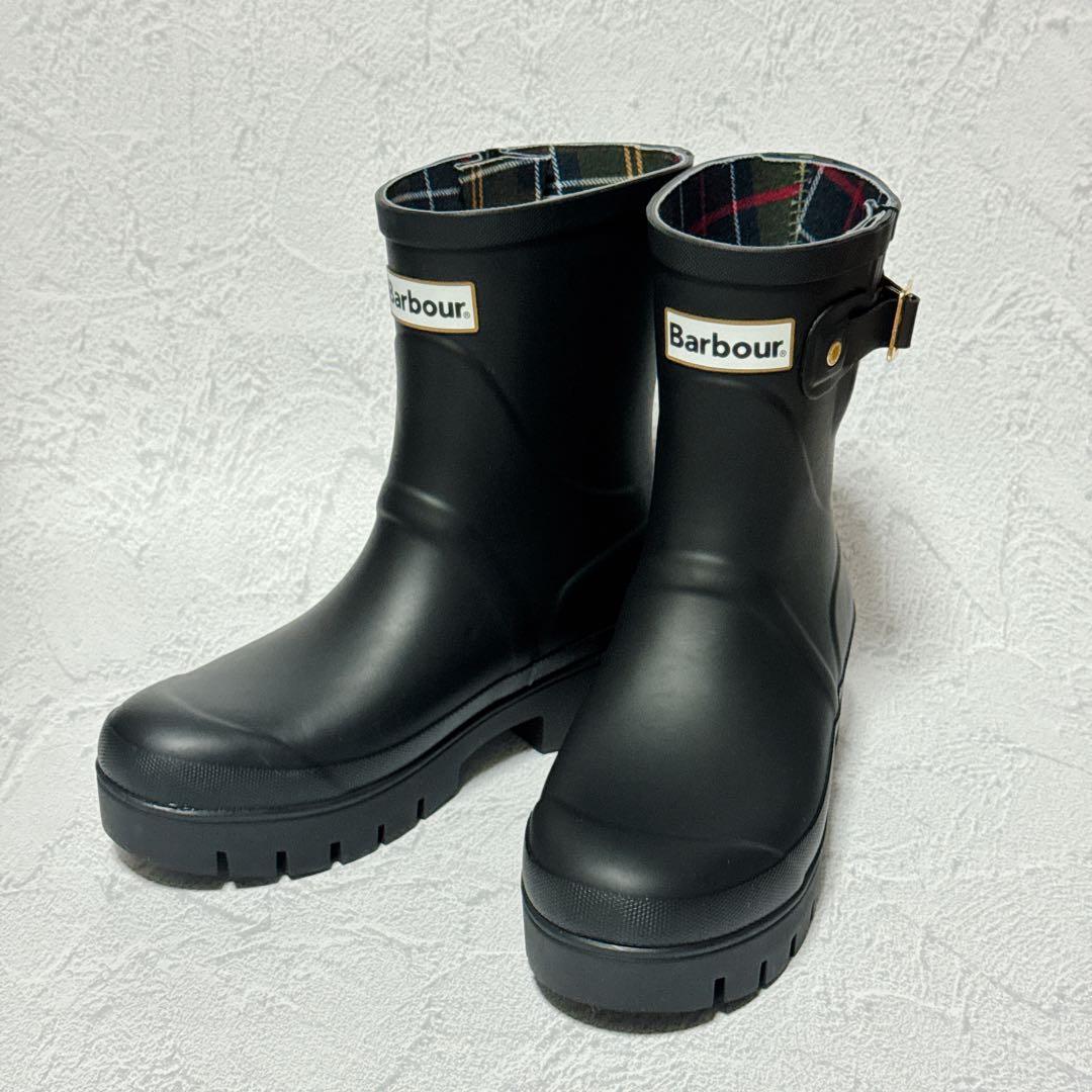 Barbour ブラック レインブーツ　ミドル丈