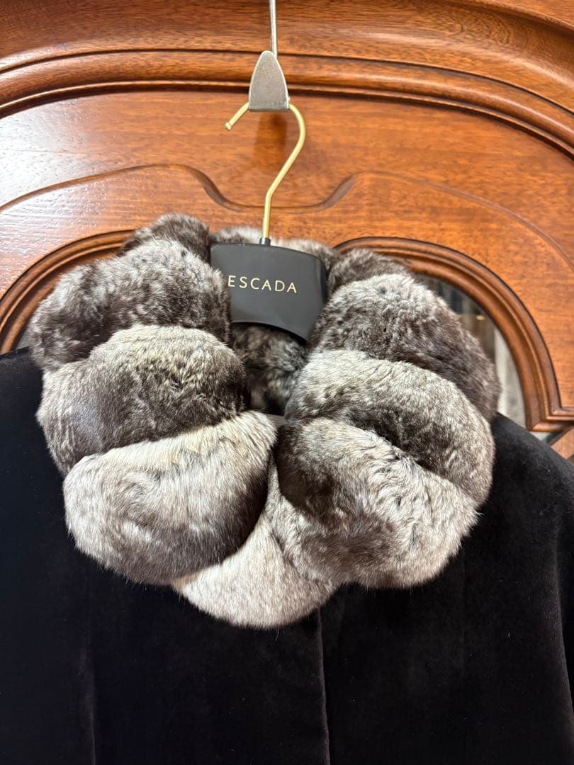 megumi 様　　　　　CARVENカルヴァン チンチラシェアードミンクコート