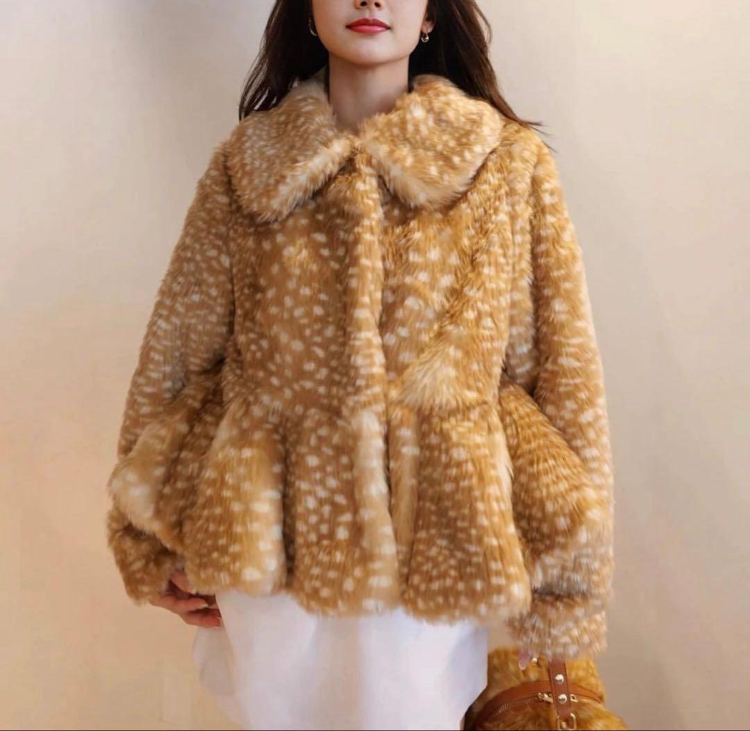 ジャケット・アウター Bibiy DORA PEPURAMU FUR COAT
