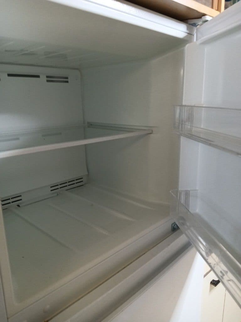 値下げ 美品 買って半年 コンフィ RCT251W 冷蔵庫 説明書 卵入れ付