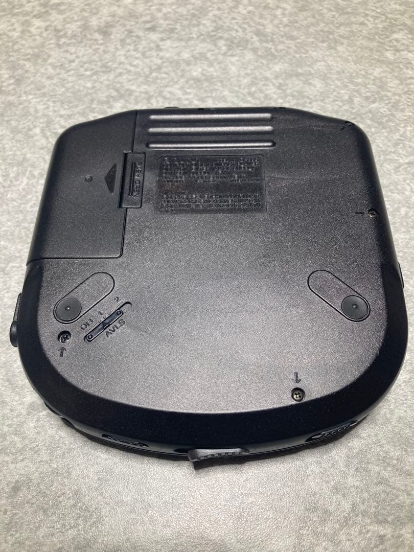 SONY ポータブルCDプレーヤー D-335 Discman ESP 動作品