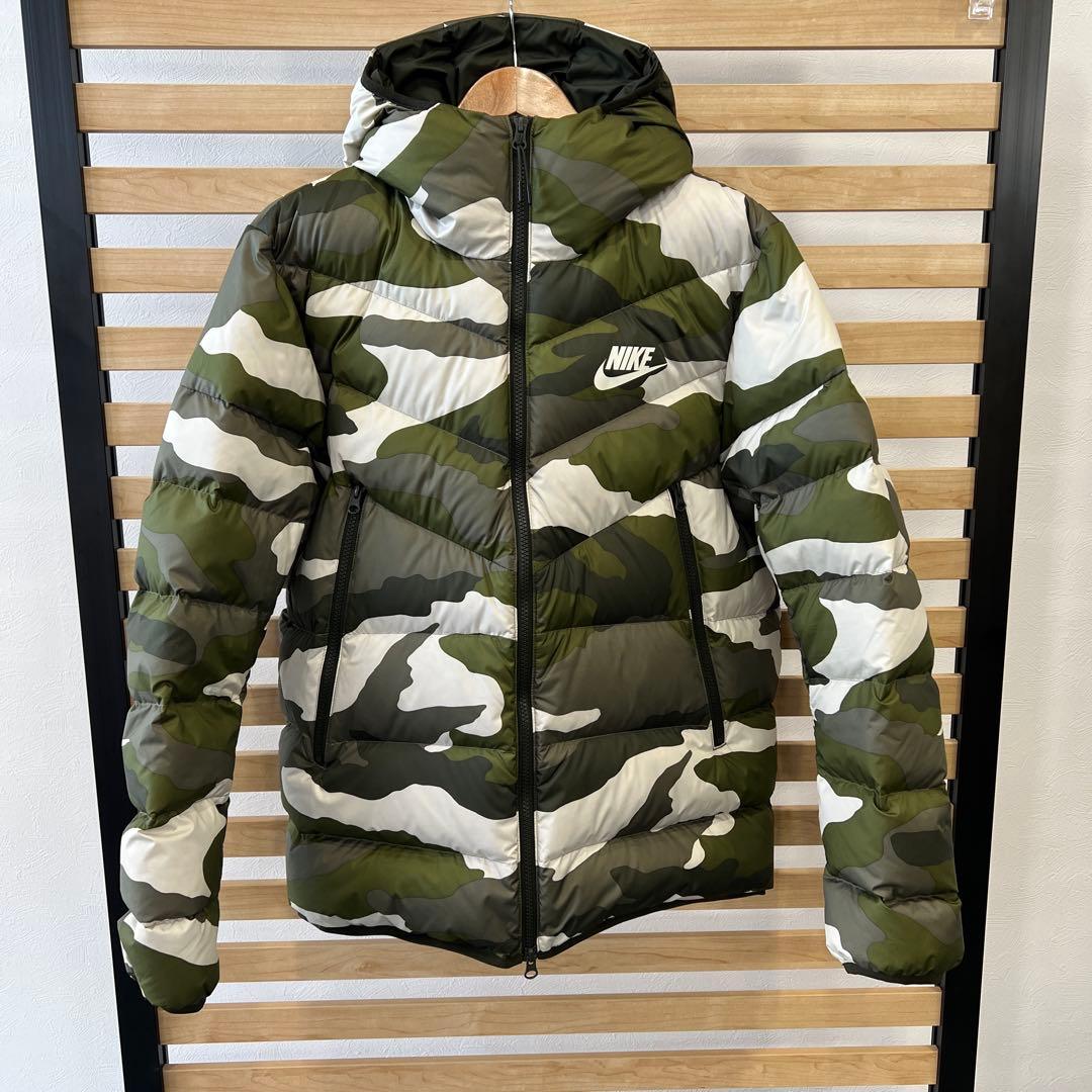 美品 ナイキ 迷彩 カモフラ ダウンジャケット サイズL