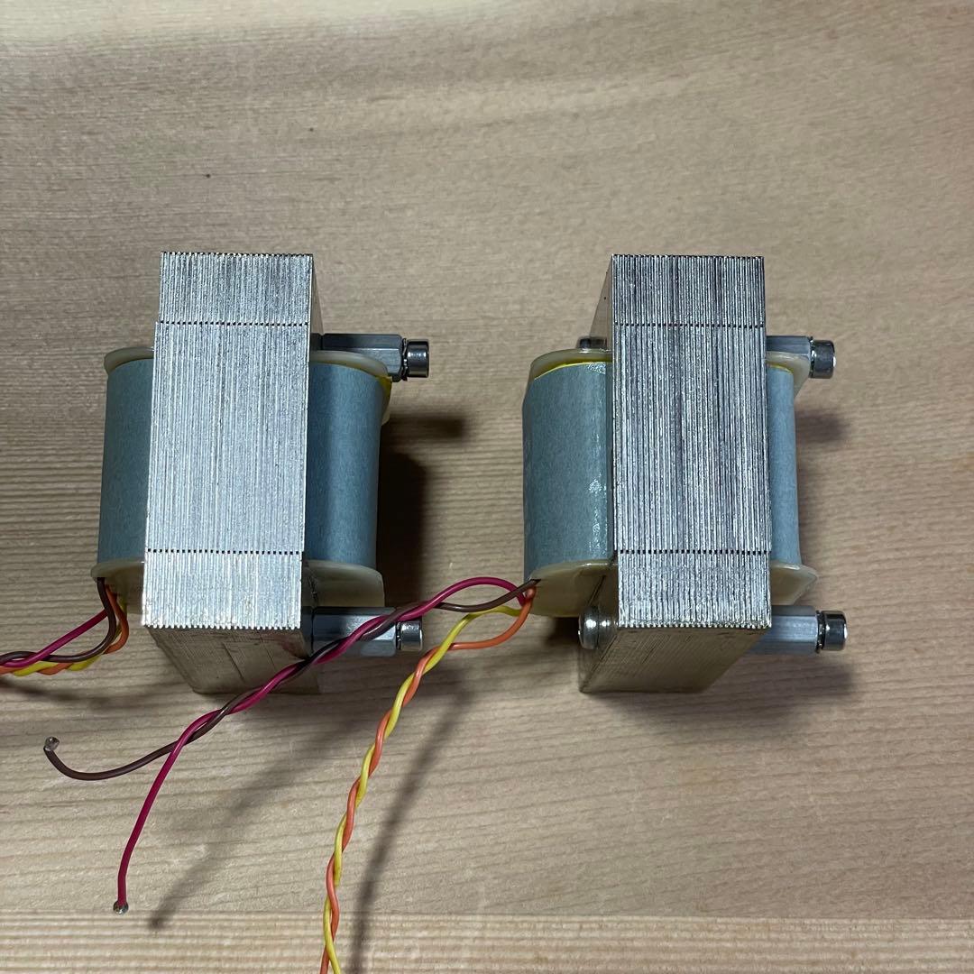  JT-11-BM 出力トランス