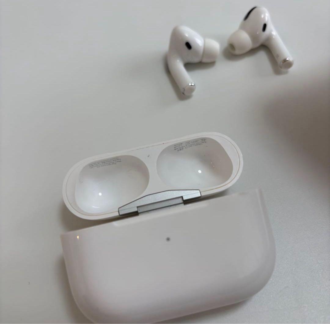 AirPodsPro 第1世代 本体 ホワイト 充電ケース付き