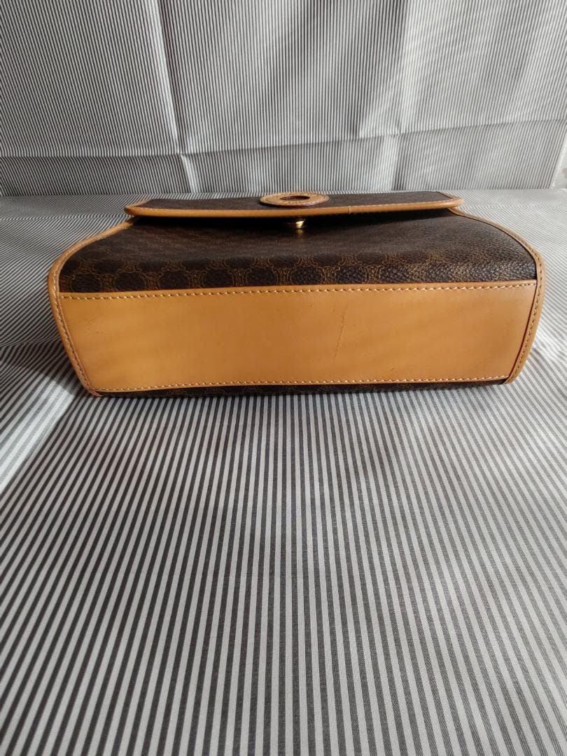 ぴ*き様 値下げ♪ CELINE 　セリーヌ　ハンドバッグ　2way M13　美