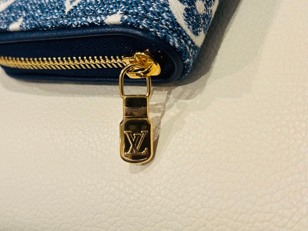 Louis Vuitton ヴィトン モノグラム デニム ケース ジッピー