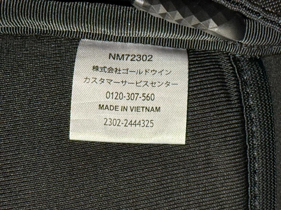 美品 ノースフェイス ホットショット ブラック NM72302 2024/2購入