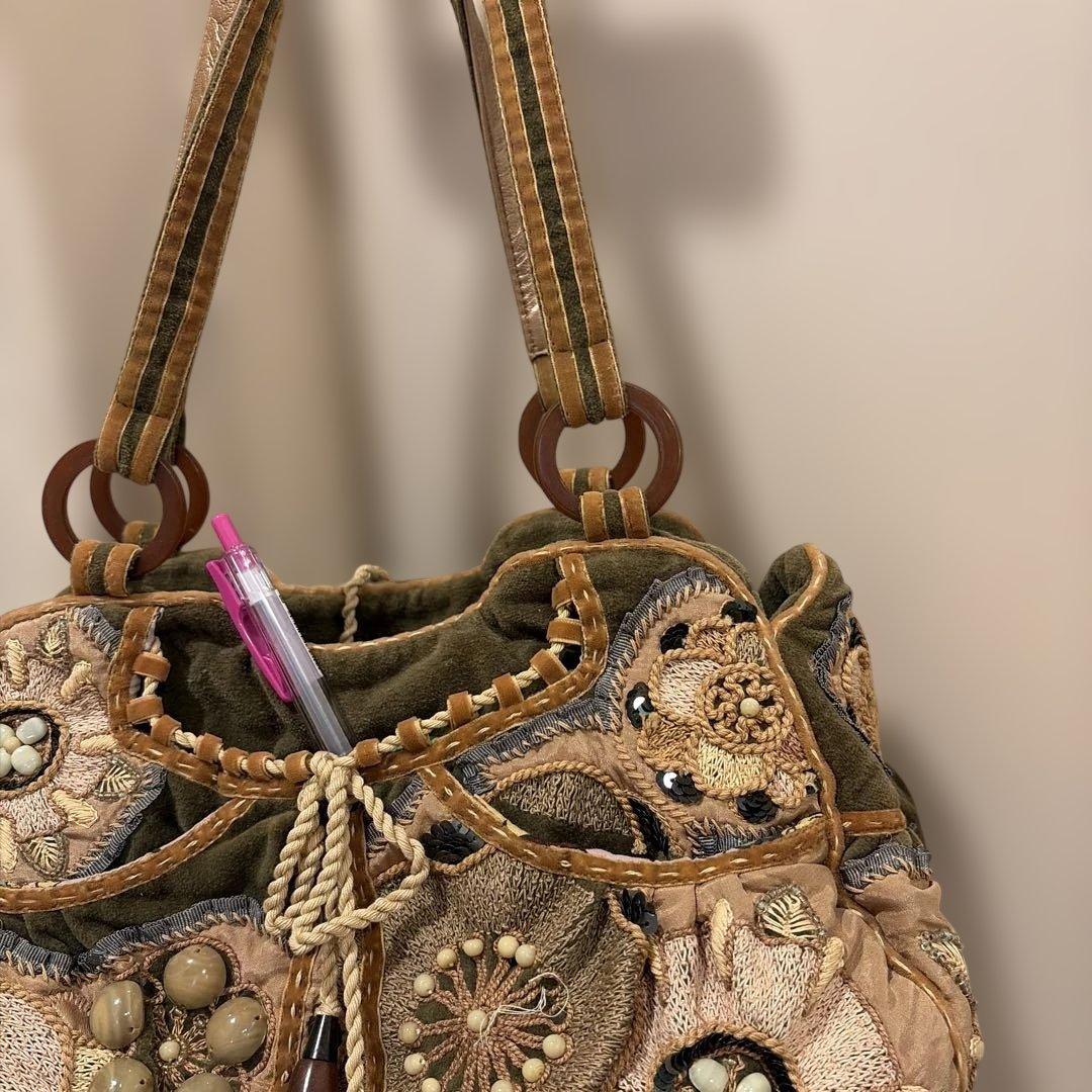 JAMIN PUECH 刺繍ハンドバッグ