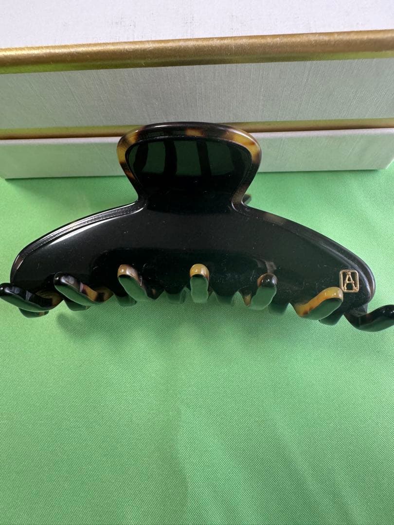 ALEXANDRE DE PARIS アレクサンドルドゥパリ　クリップ