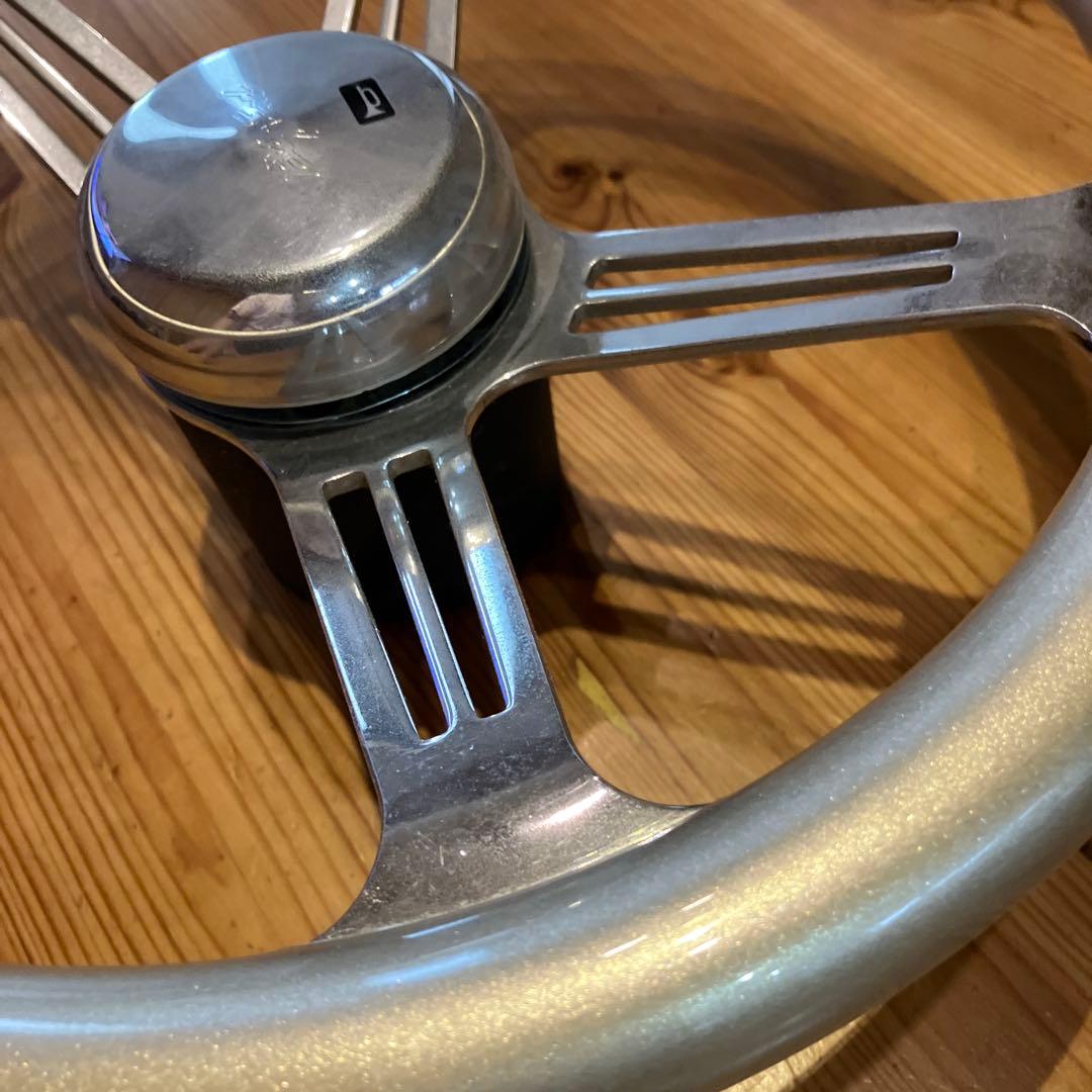 シルバー 3スポーク ステアリング 本体 ステアリングサイズ　35です。