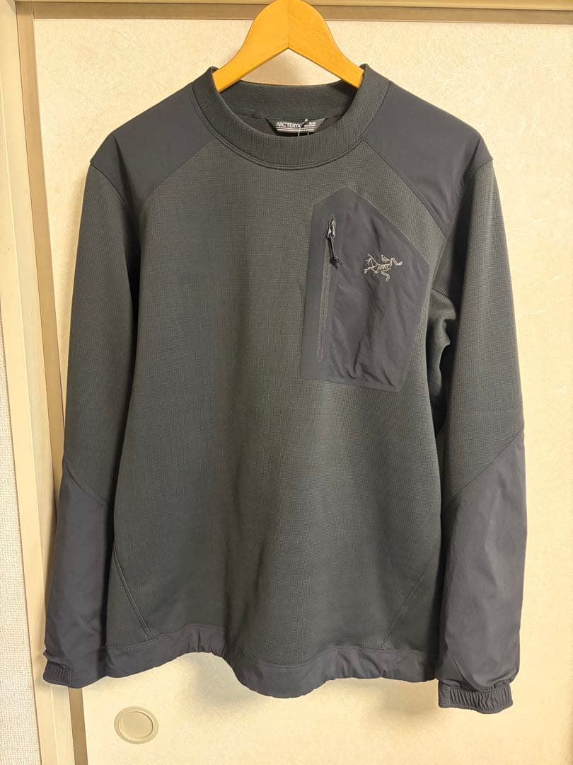 アークテリクス コンシール クルー 新品未使用 ブラック サイズM