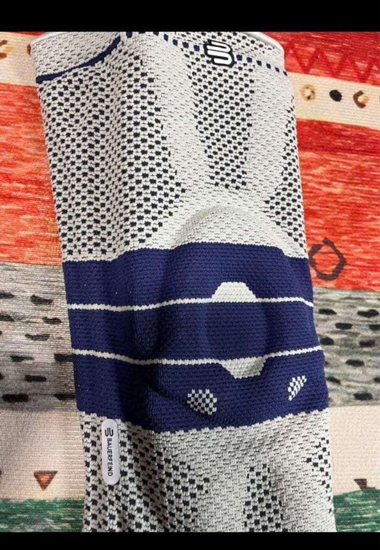 1点バウアーファインドBauerfeind膝用スポーツサポートサイズ3