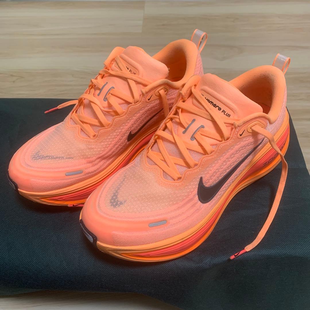 NIKE(ナイキ)ボメロプラス 26.5cm