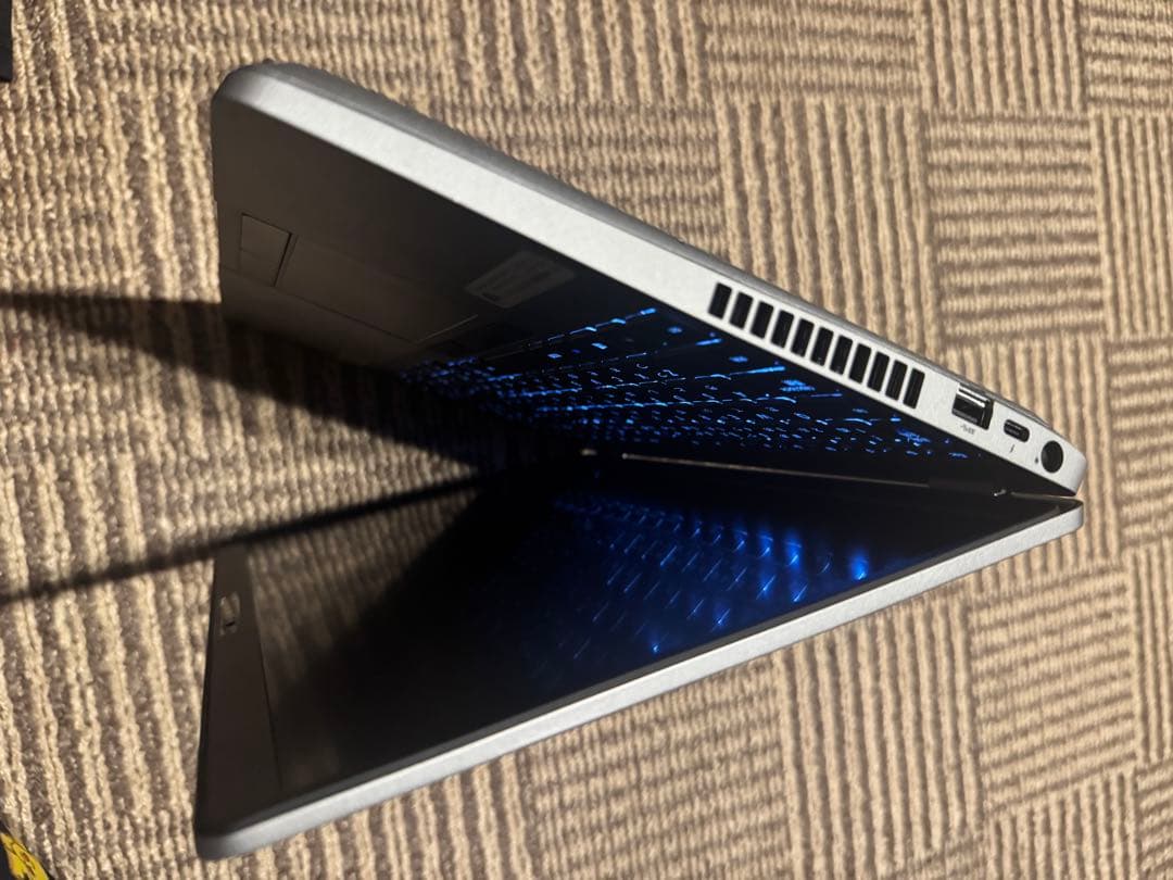 Windowsノート本体 DELL Precision 3551 Core i9 10885H