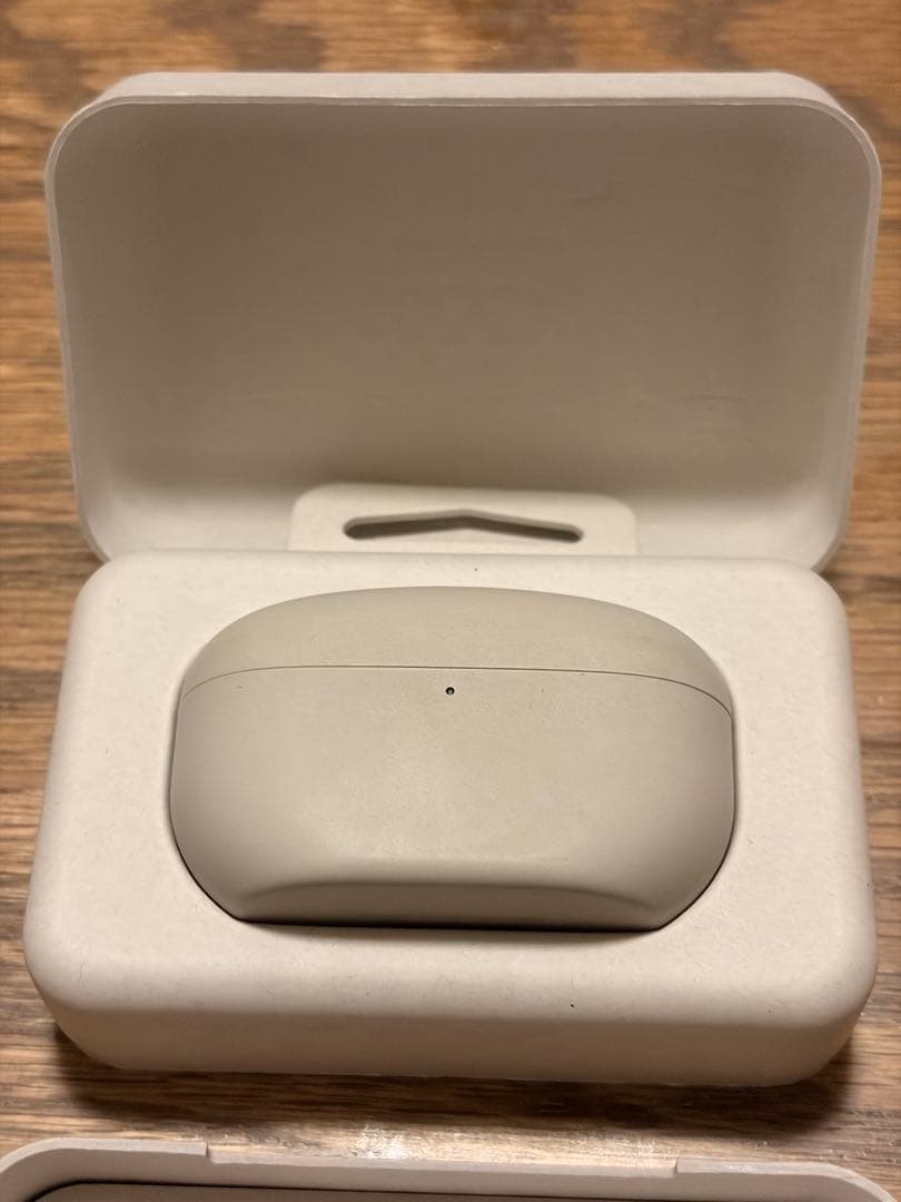 極美品 SONY WF-1000XM5 プラチナムシルバー