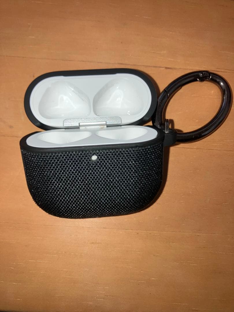 AirPods 4 (ANC) 2026年7月まで保証付Spigenケース込