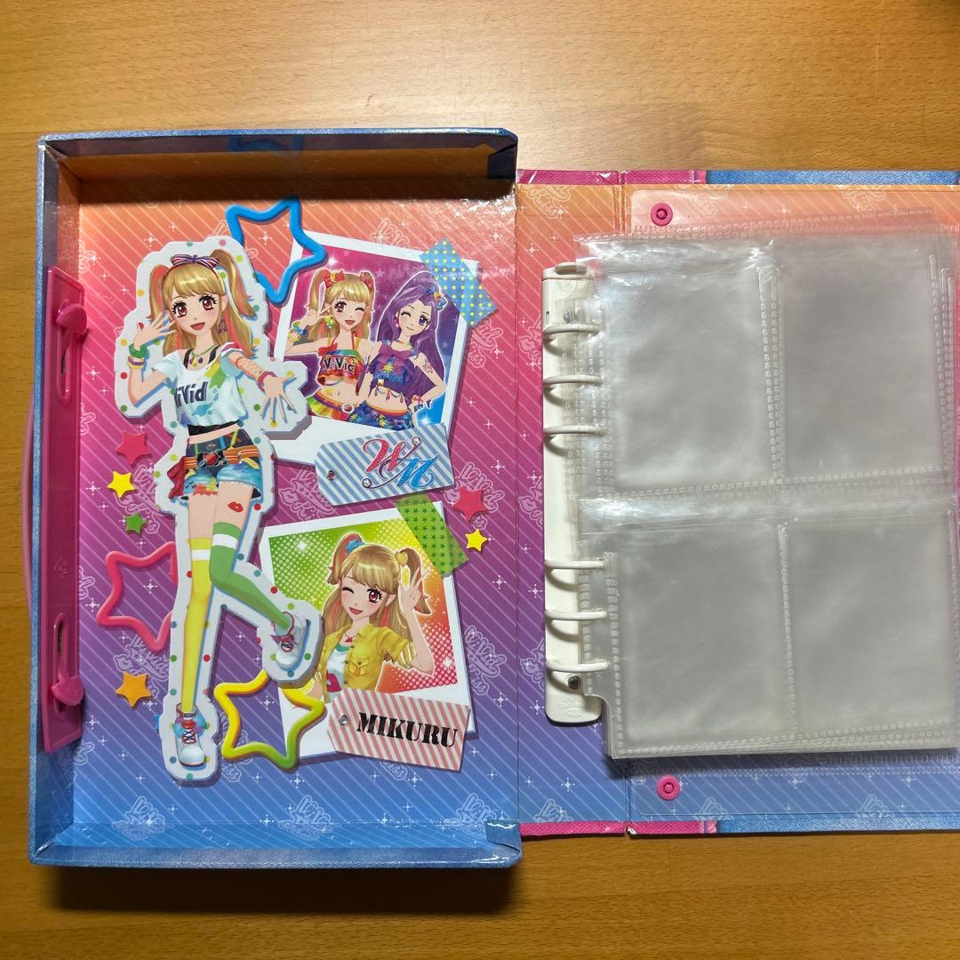 【レアカード有】アイカツカード122枚まとめ売り＋おまけのバインダーつき