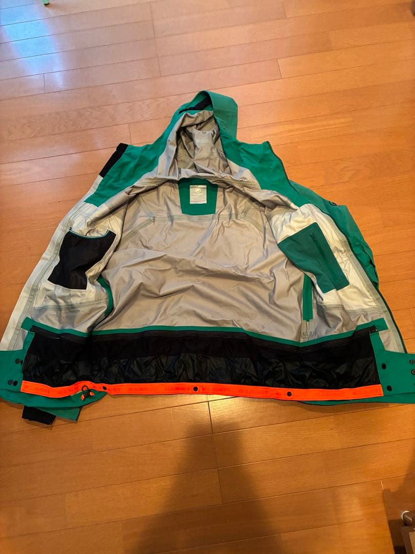 マムート　ハードシェルジャケット　バックカントリー　mammut スキーウエア