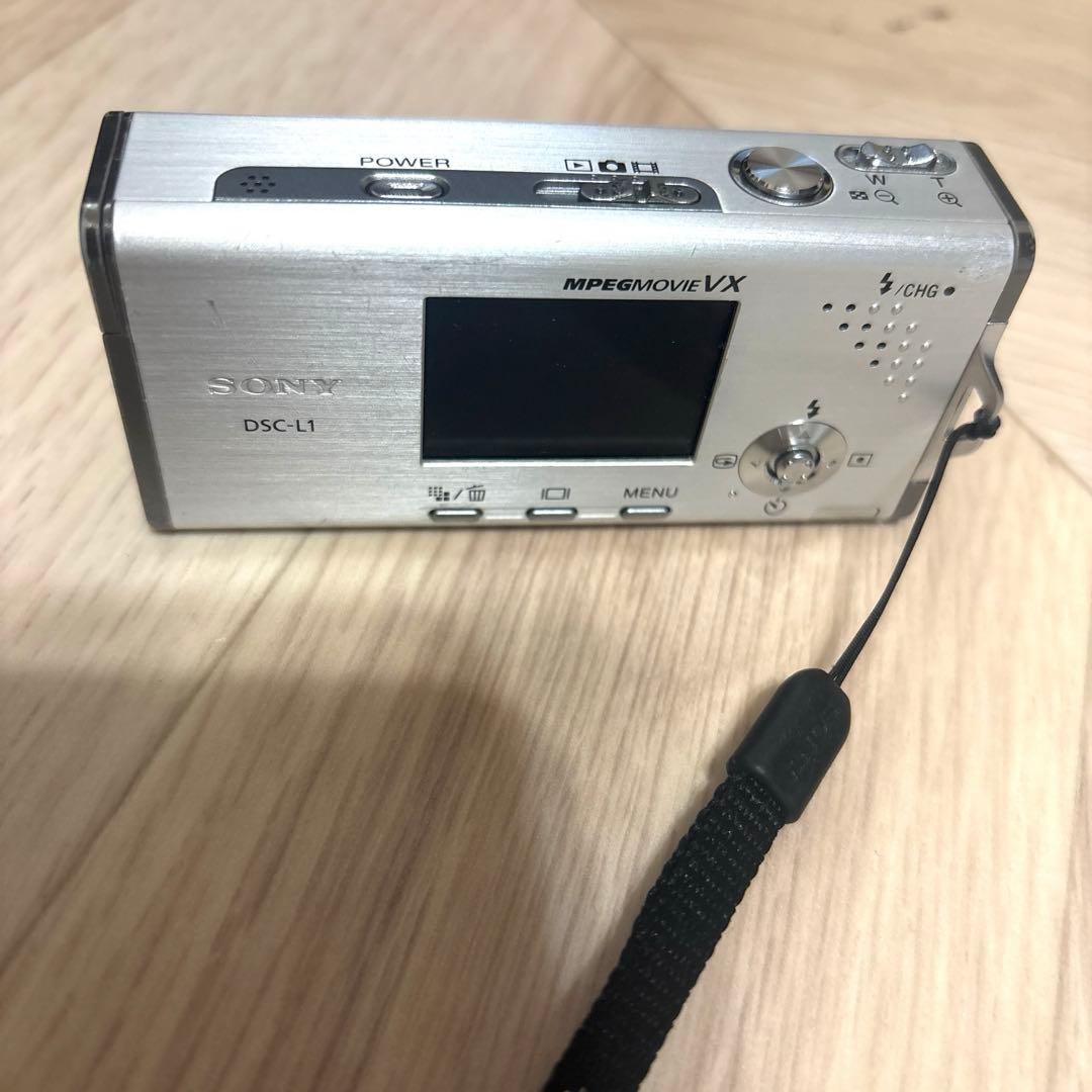 SONY デジカメ CYBER SHOT