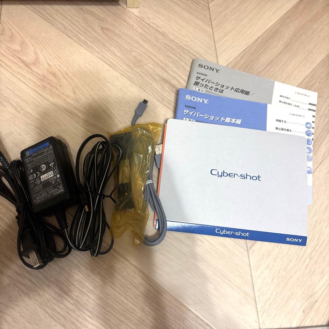 SONY デジカメ CYBER SHOT