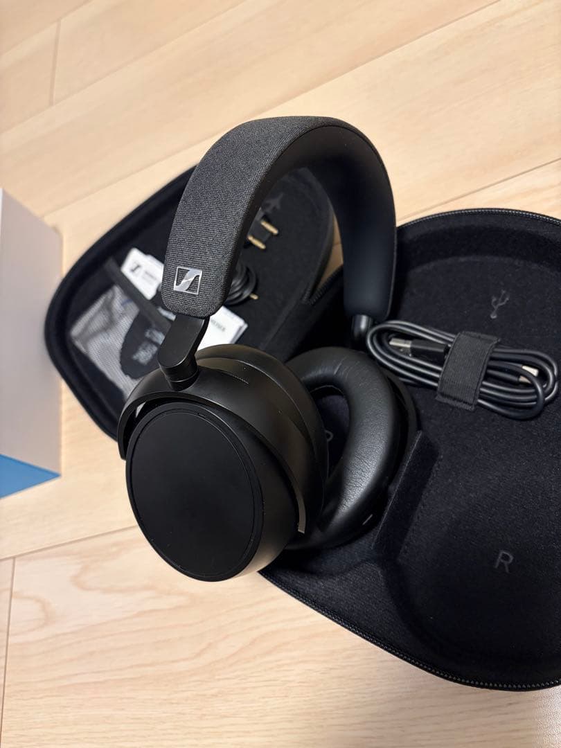 ヘッドホン SENNHEISER MOMENTUM 4 Wireless