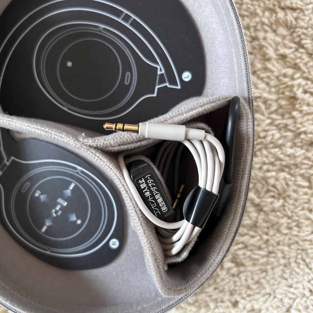 ソニーSONY　ノイズキャンセリングヘッドホン　WH-1000XM4