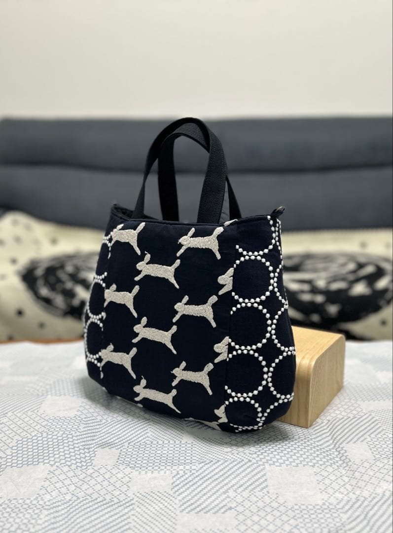 ハンドメイド ミナペルホネン run run run コロりんトート